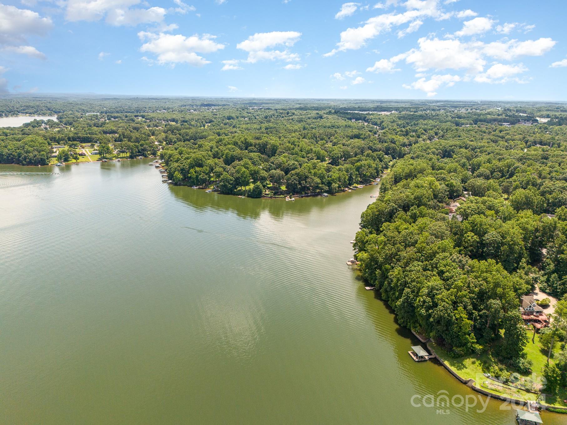 712 Lakewind Boulevard Unit: 50