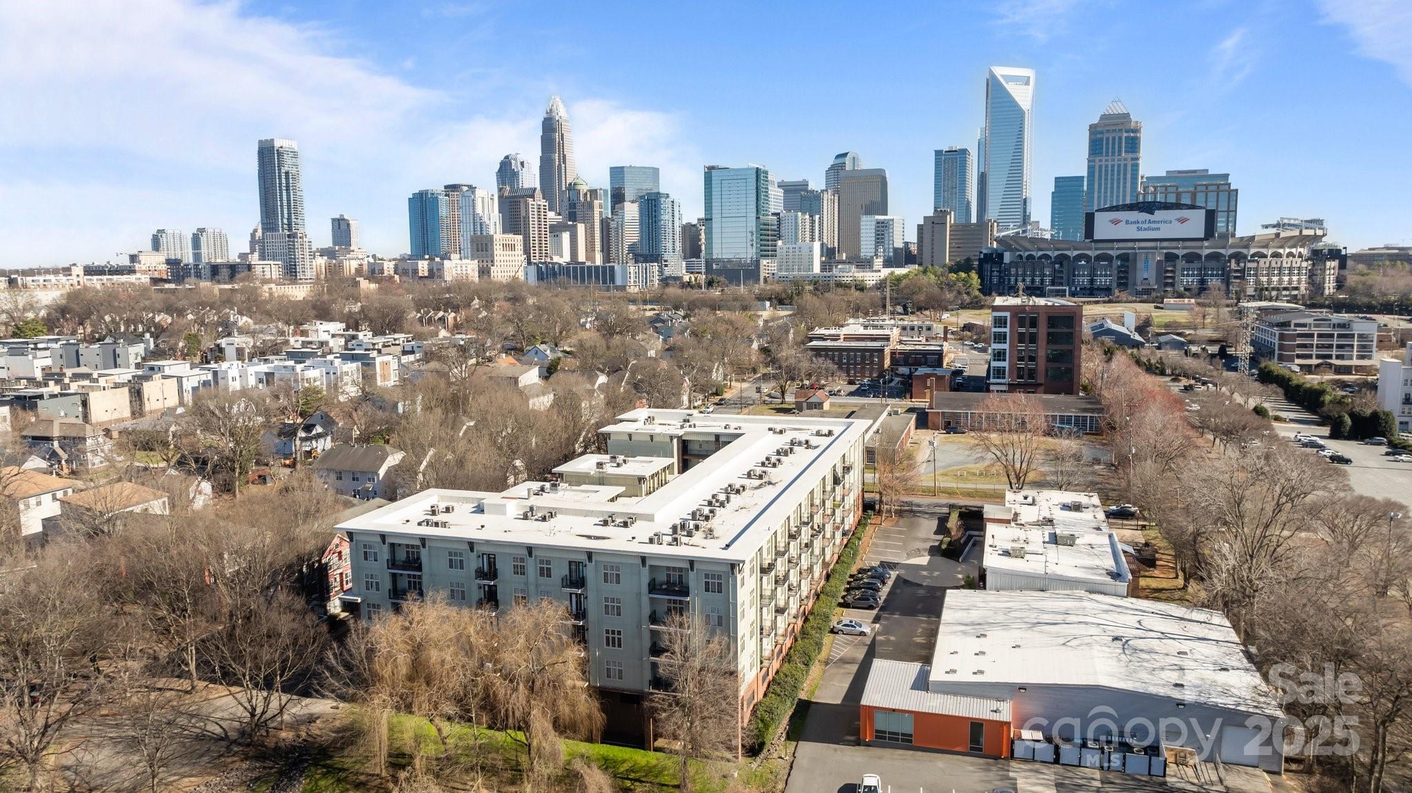 1101 W 1st Street Unit: 124
