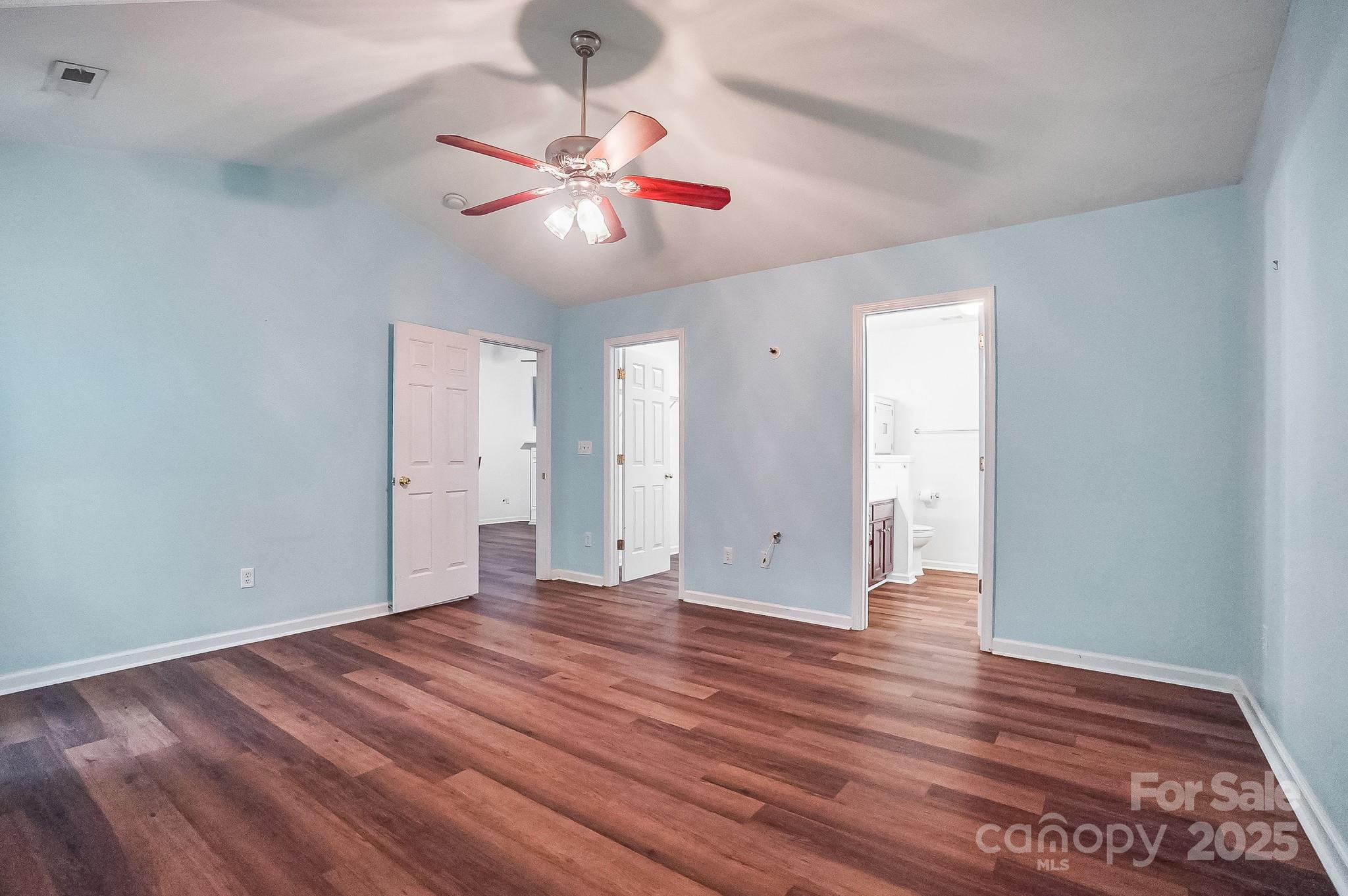 1863 New Castle Drive