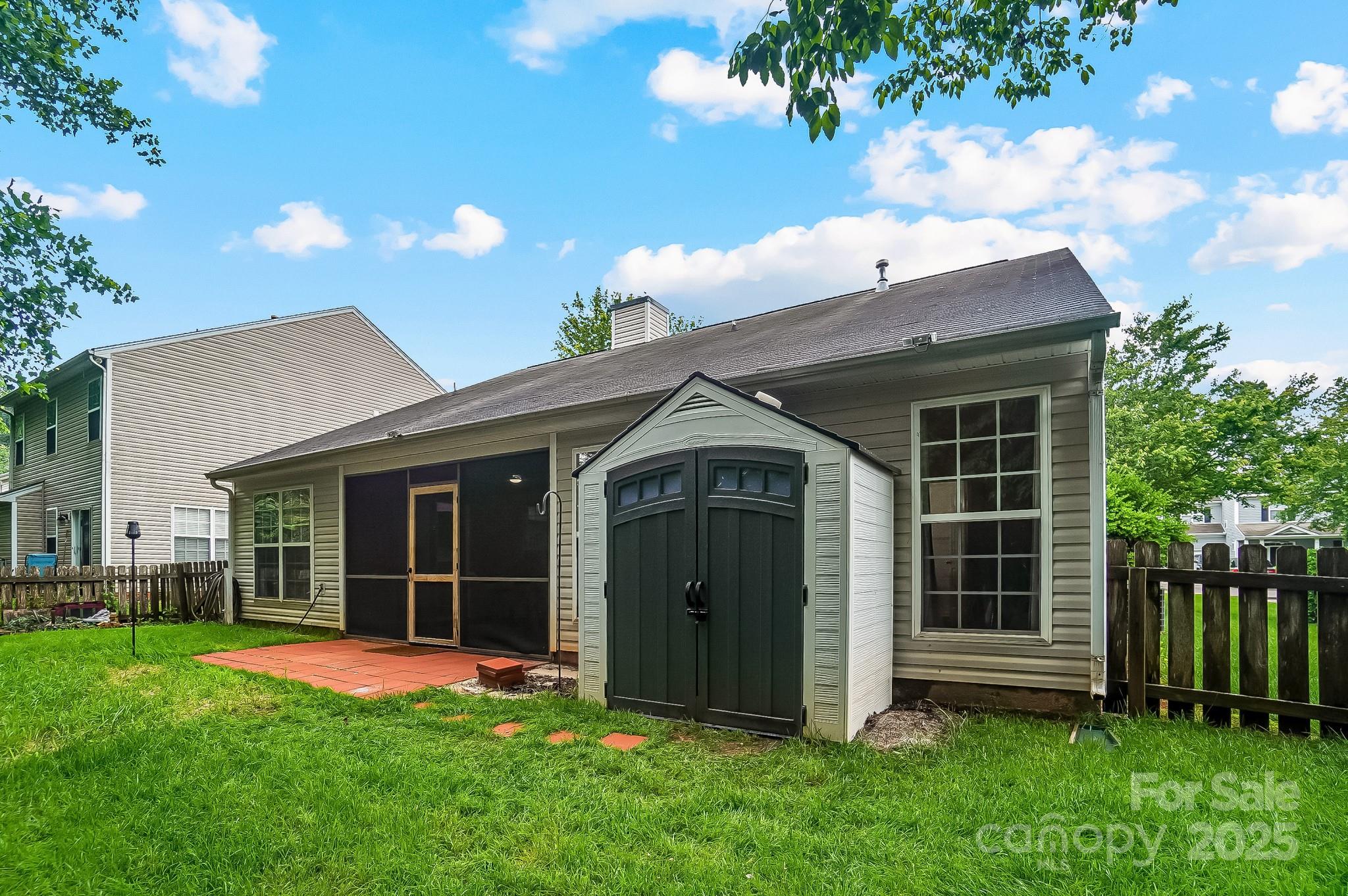 1863 New Castle Drive