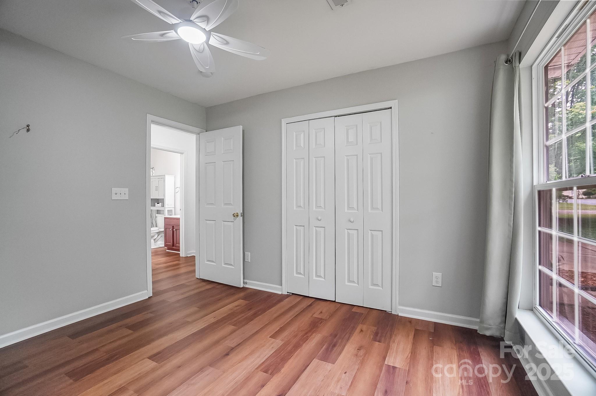1863 New Castle Drive
