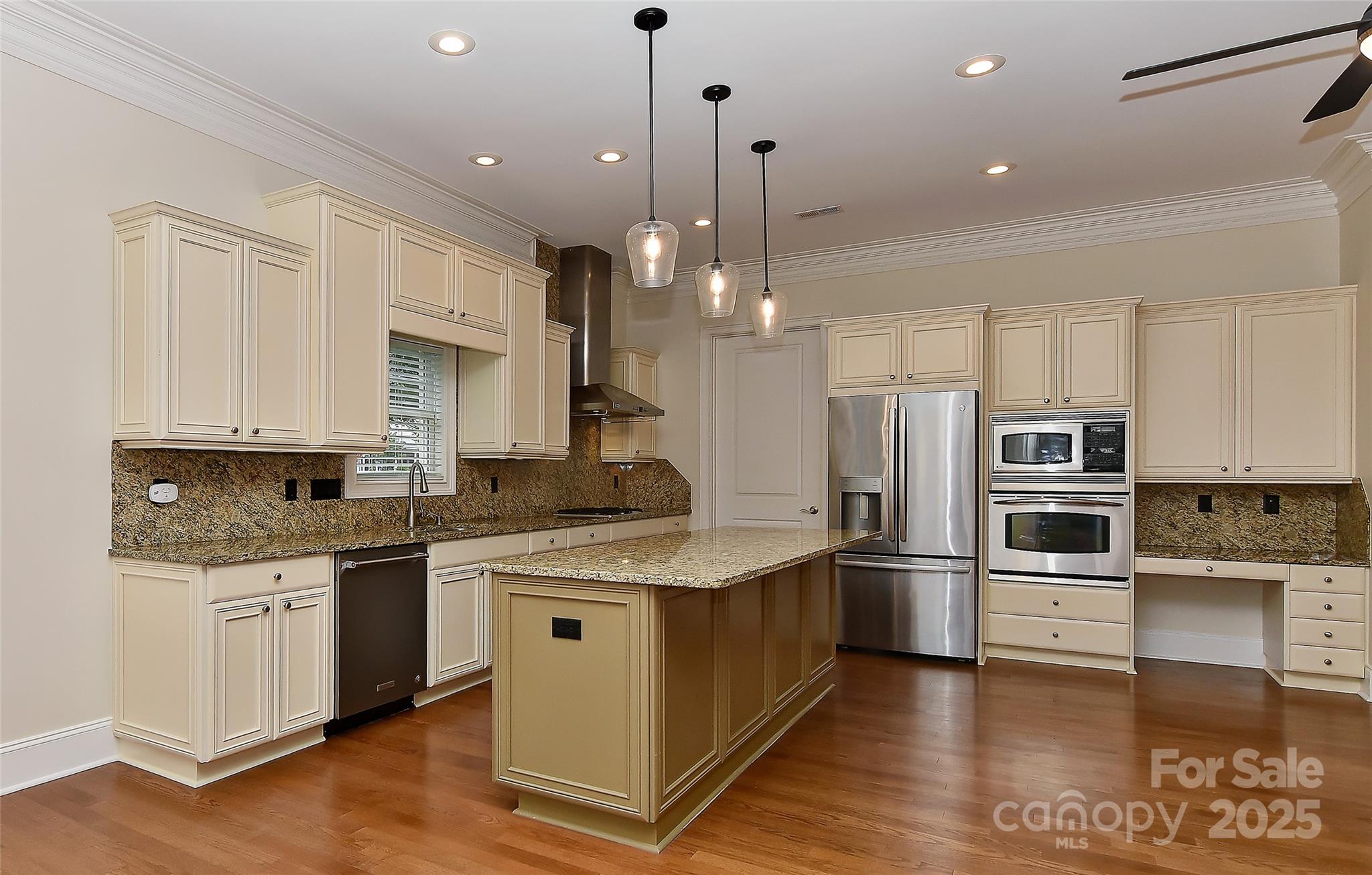 17210 Sulky Plough Road Unit: 1206