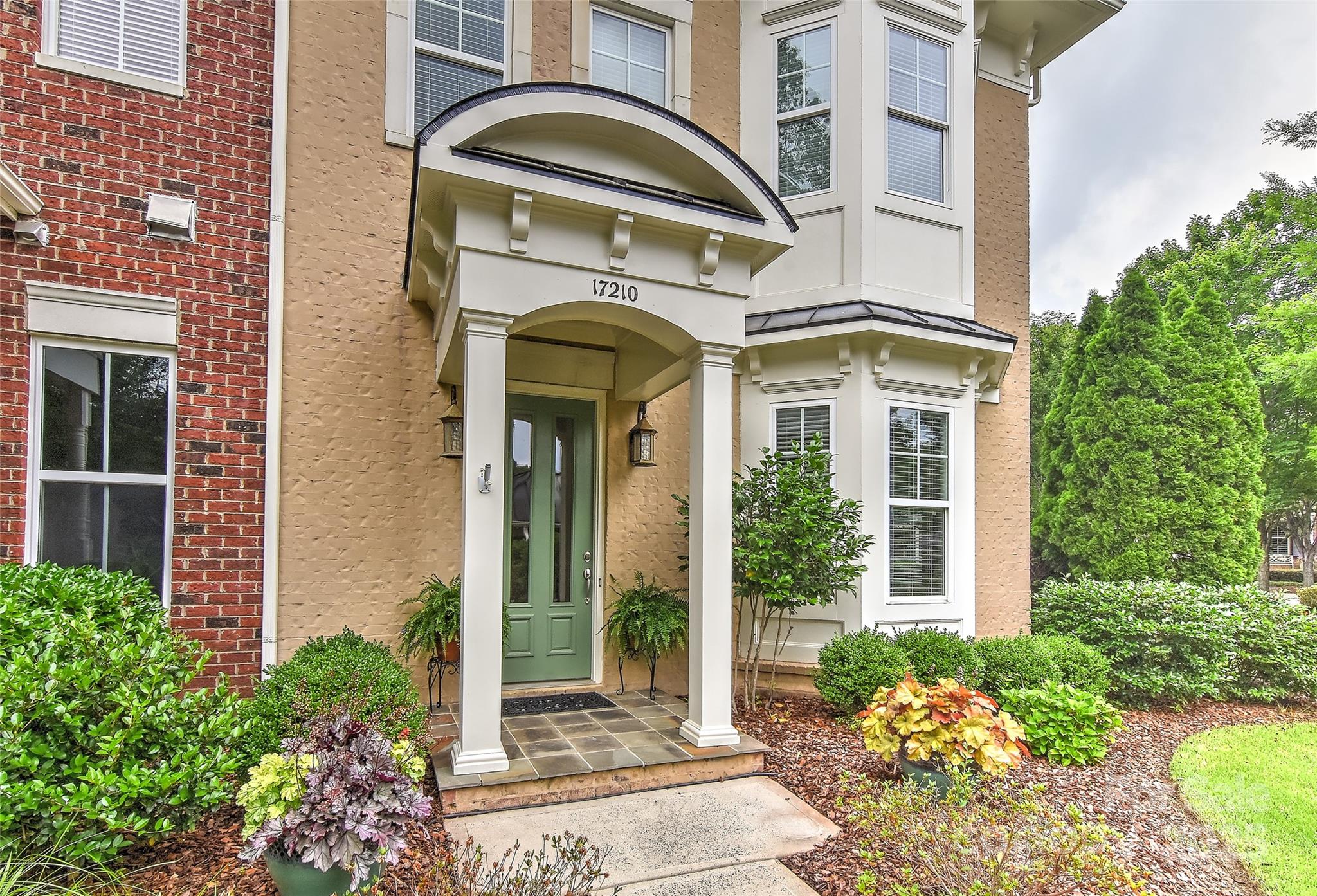 17210 Sulky Plough Road Unit: 1206