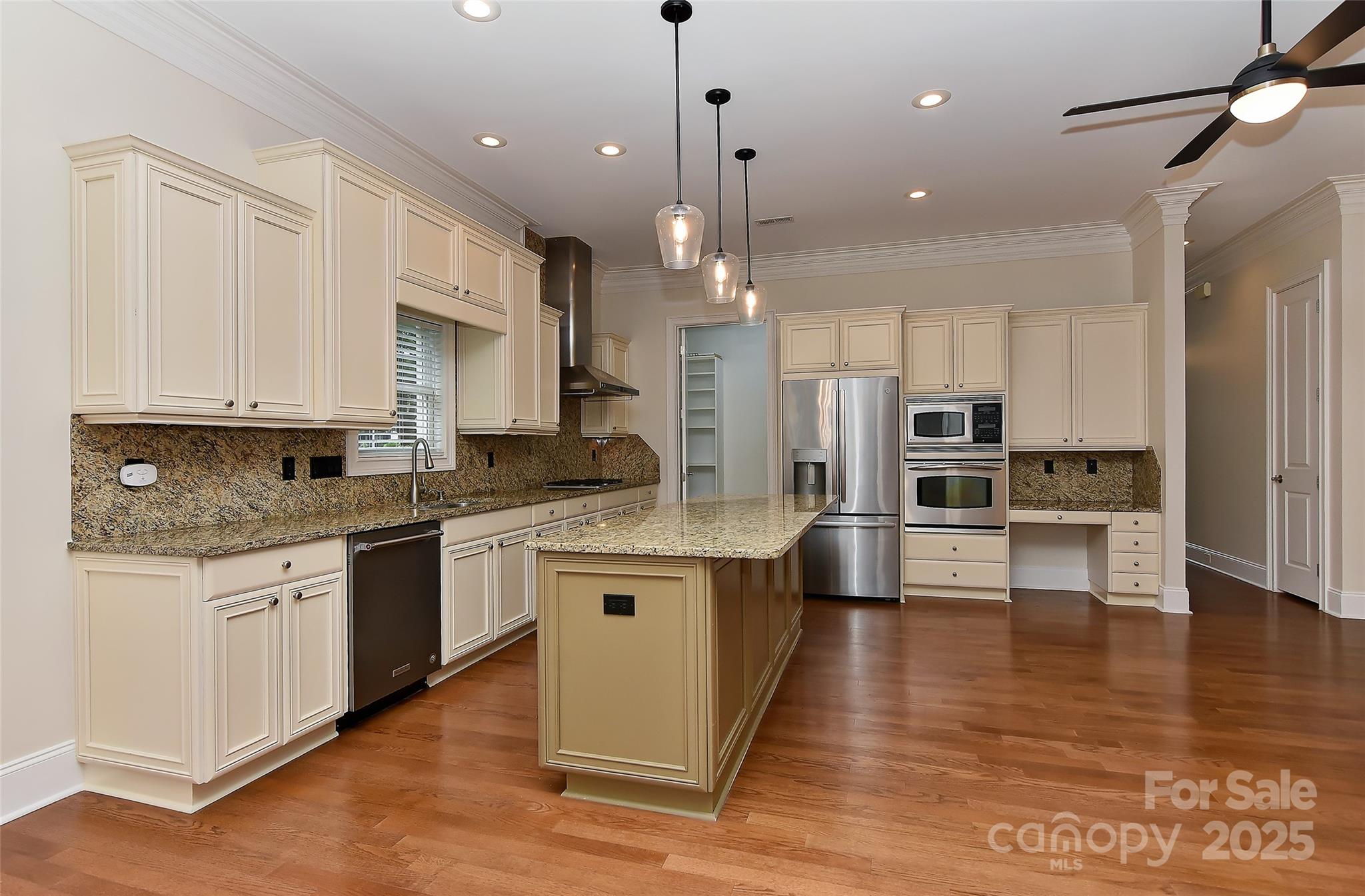 17210 Sulky Plough Road Unit: 1206
