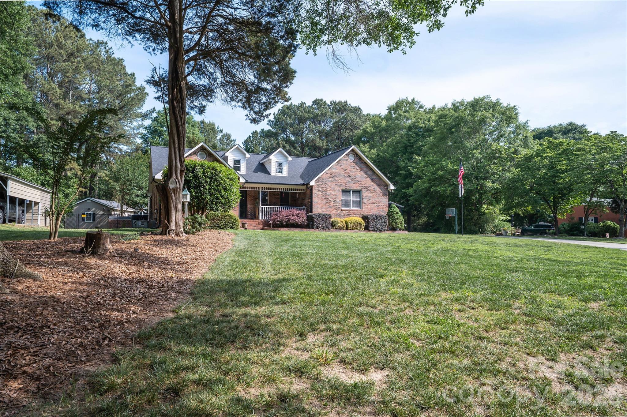 1240 Petes Road