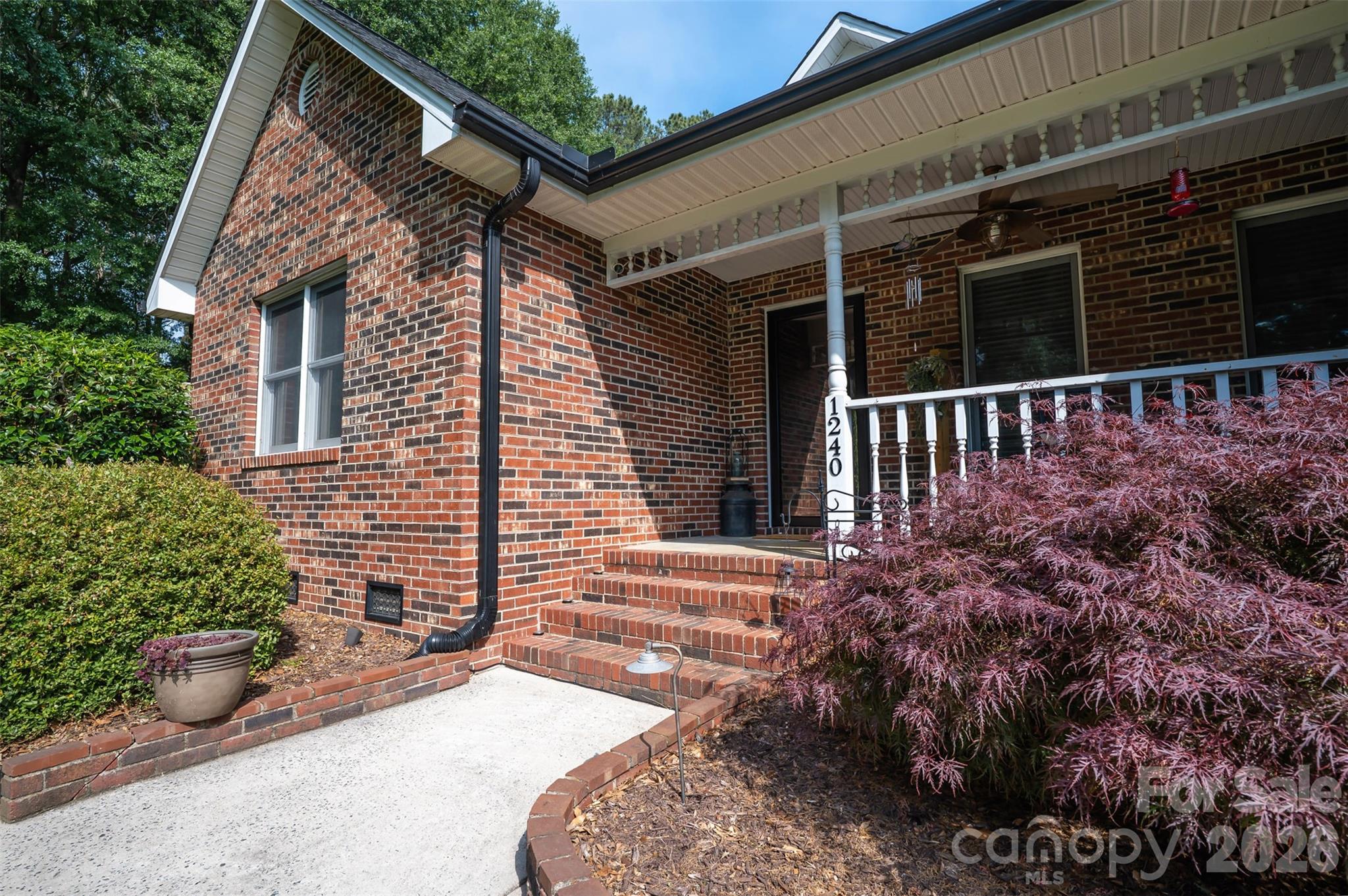 1240 Petes Road