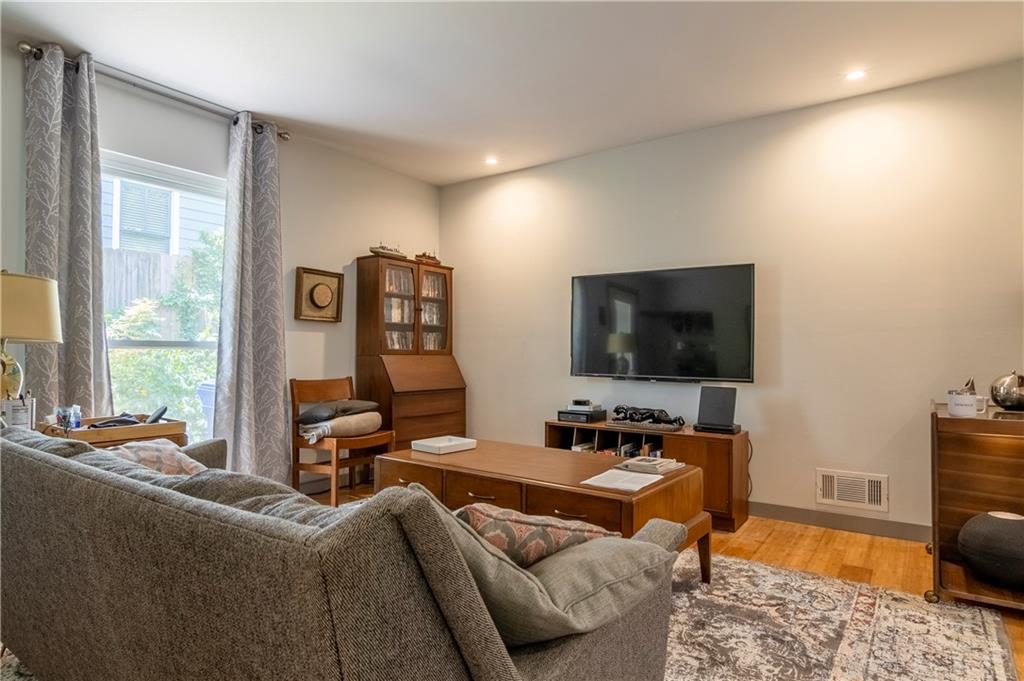 905 Stallings Avenue SE