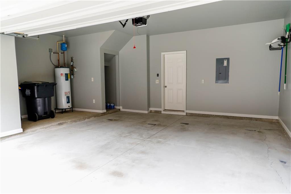 4216 Laurel Creek Court SE