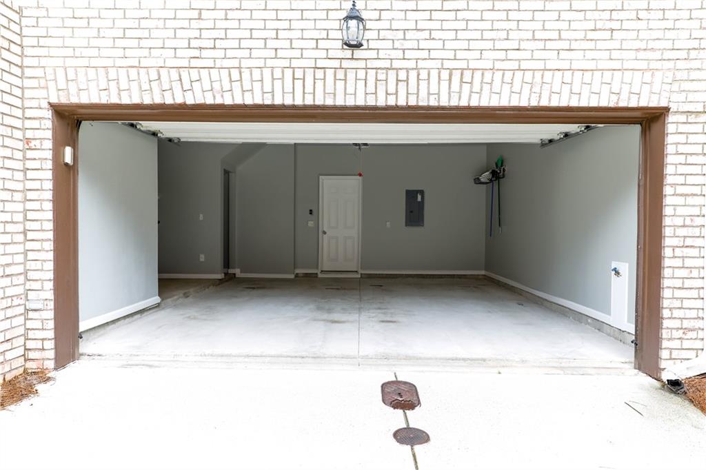 4216 Laurel Creek Court SE