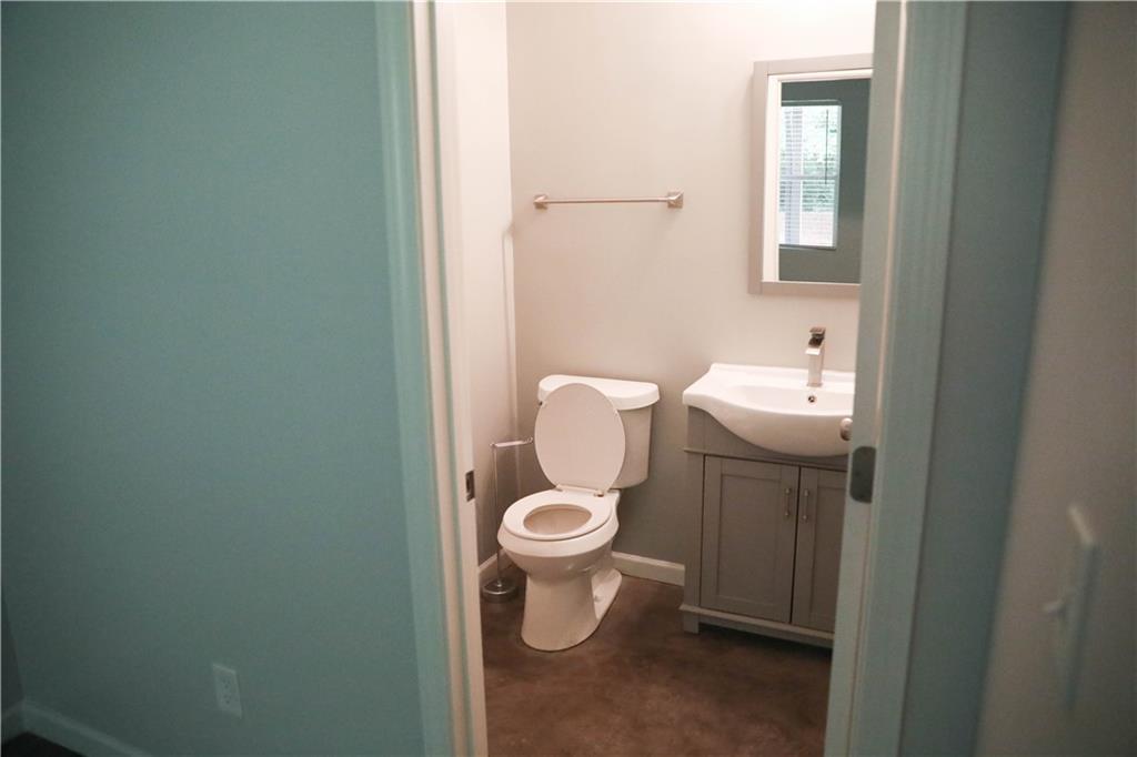 4216 Laurel Creek Court SE