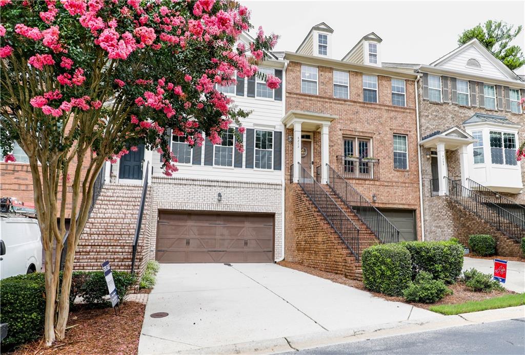 4216 Laurel Creek Court SE