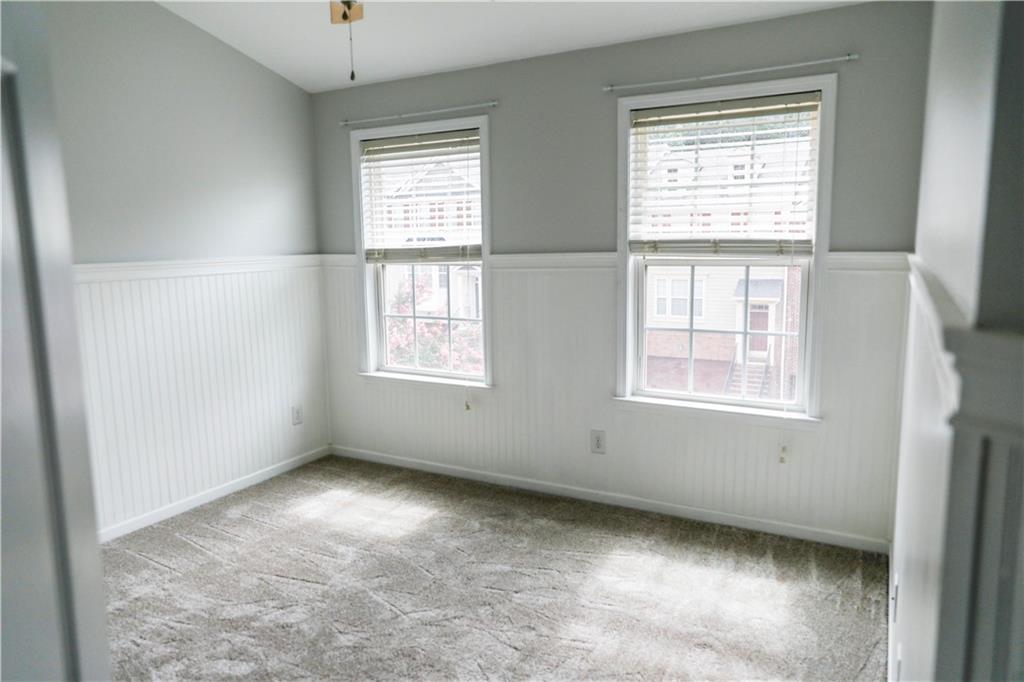 4216 Laurel Creek Court SE