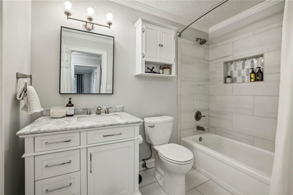 6800 Glenridge Drive Unit 6820D