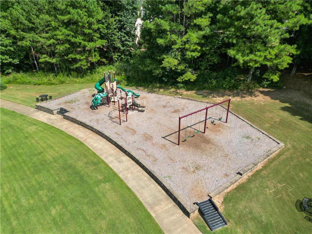 220 Eagles Landing Way