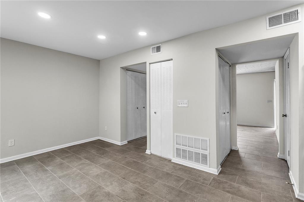 3243 Abbeywood Drive