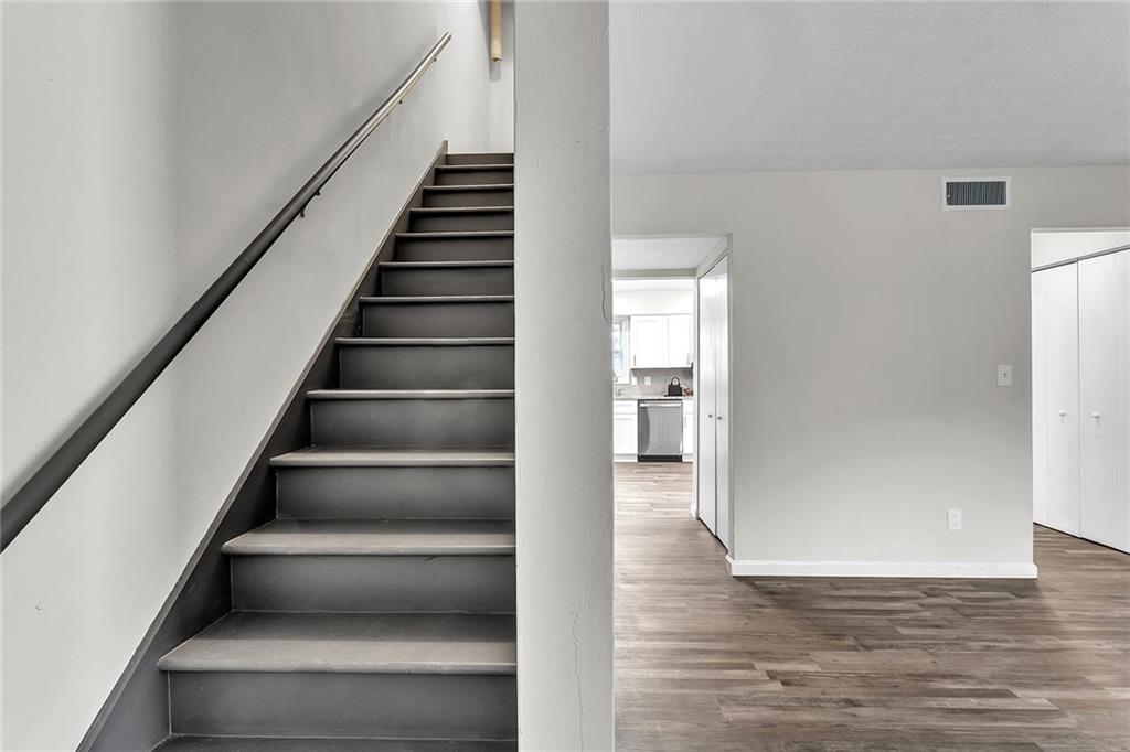 3236 Abbeywood Drive