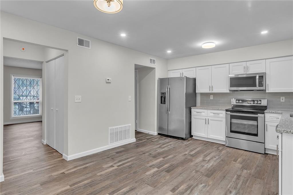 3236 Abbeywood Drive