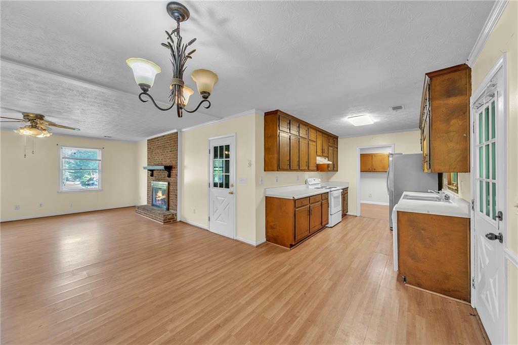 455 Sweet Water Trail SE