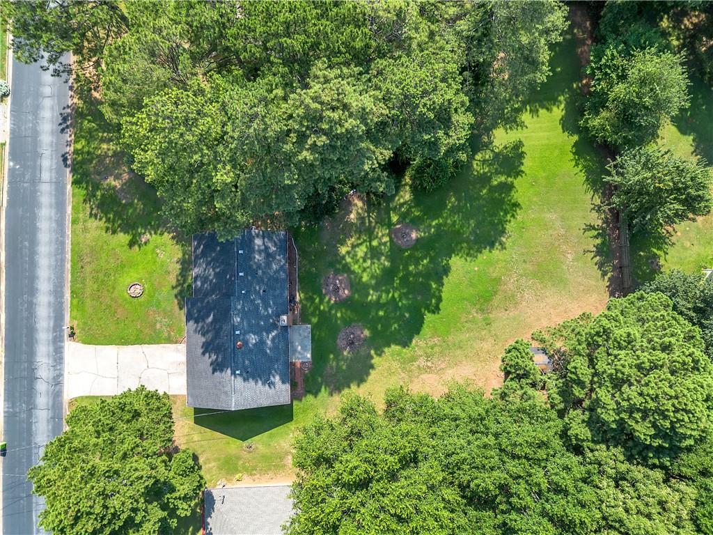 1914 Heritage Drive SW