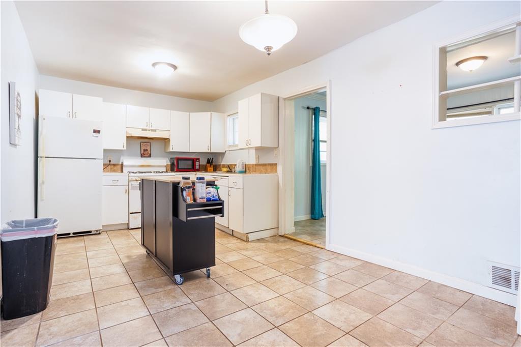 3662 Tulip Drive