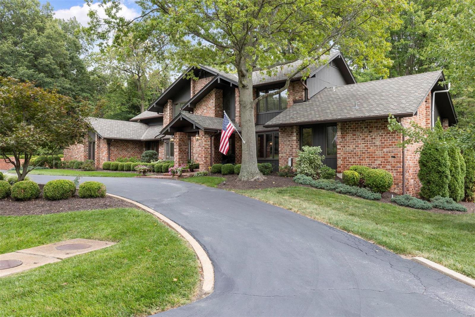 470 Killearn Lane
