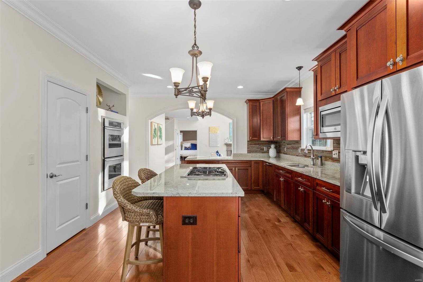 1525 Windridge Court