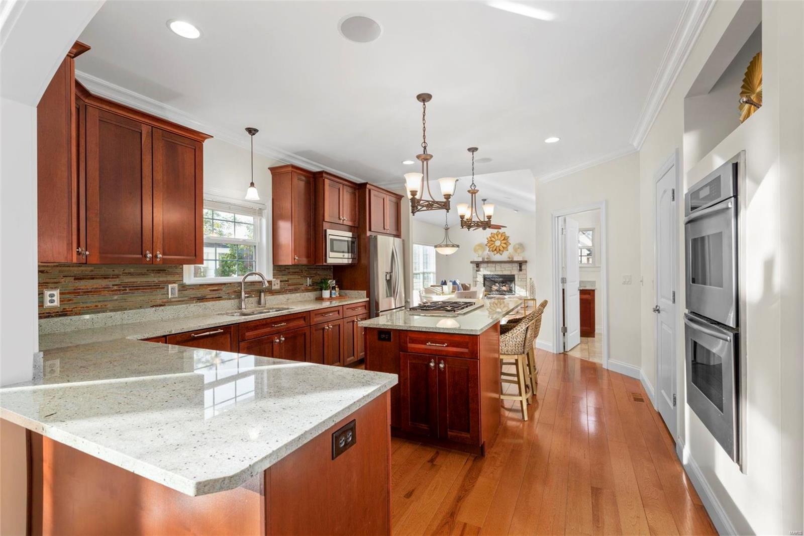 1525 Windridge Court