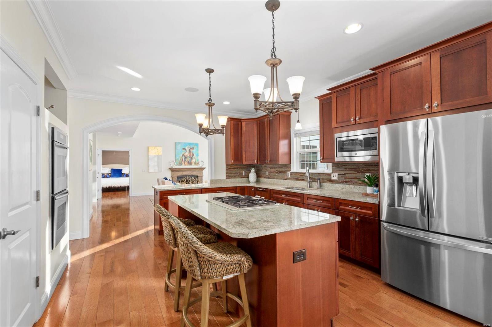1525 Windridge Court