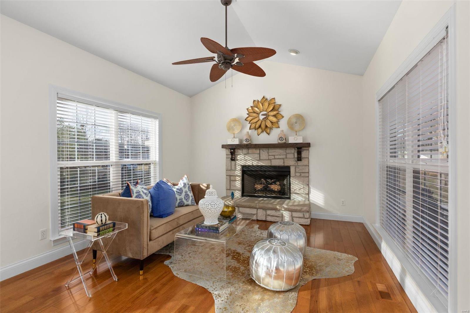 1525 Windridge Court