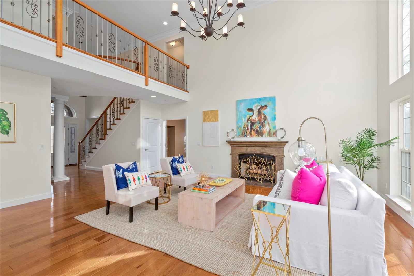 1525 Windridge Court