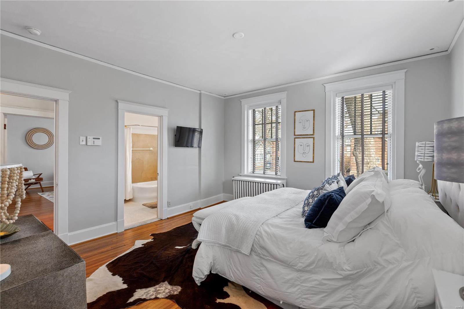 7460 Stratford Avenue