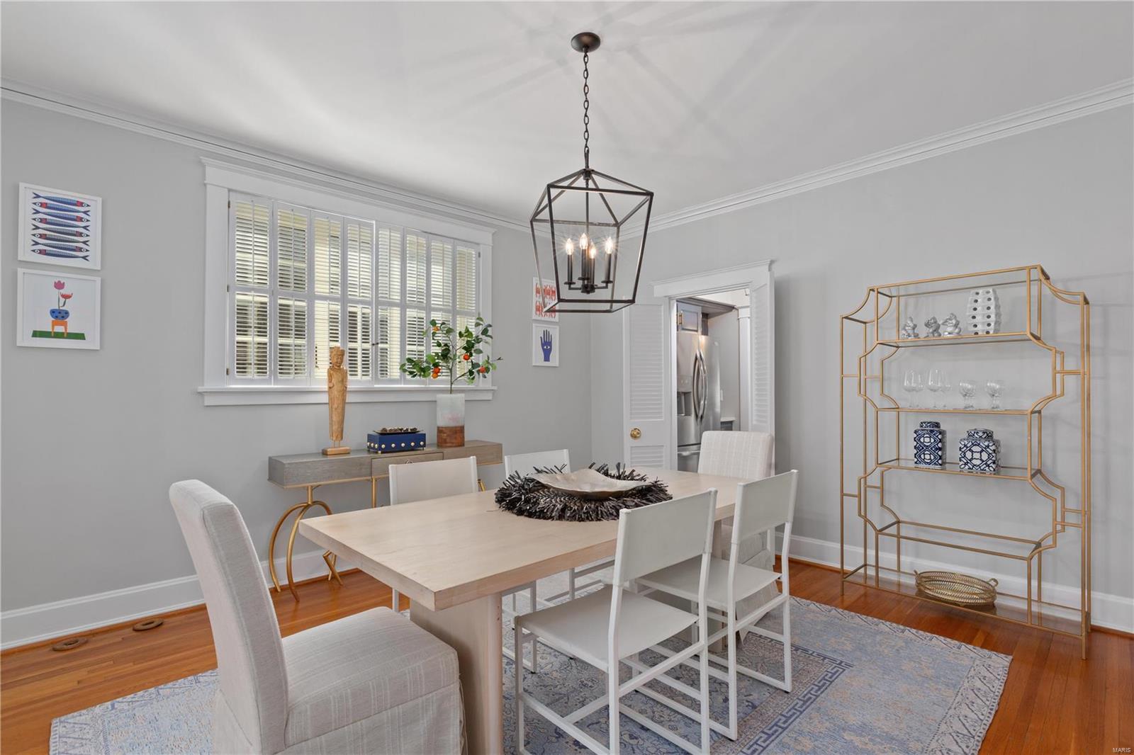 7460 Stratford Avenue