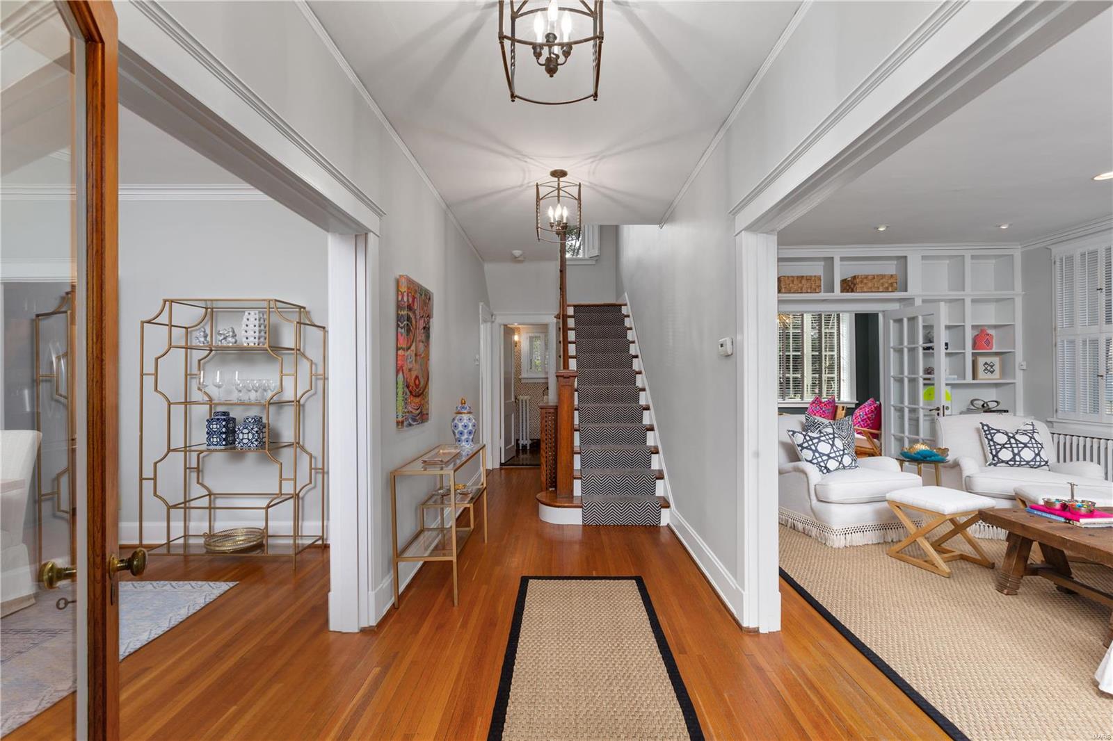 7460 Stratford Avenue