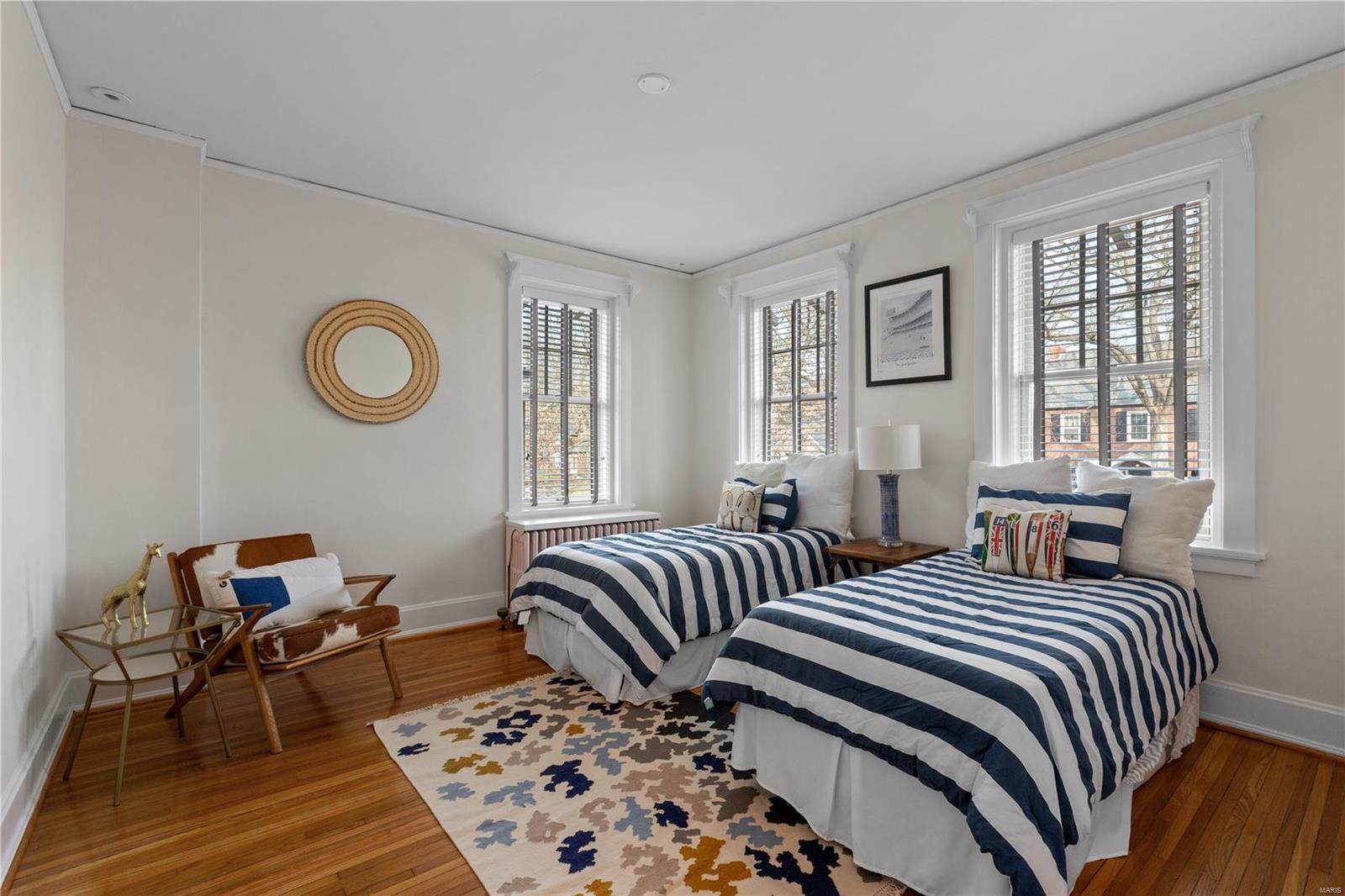 7460 Stratford Avenue