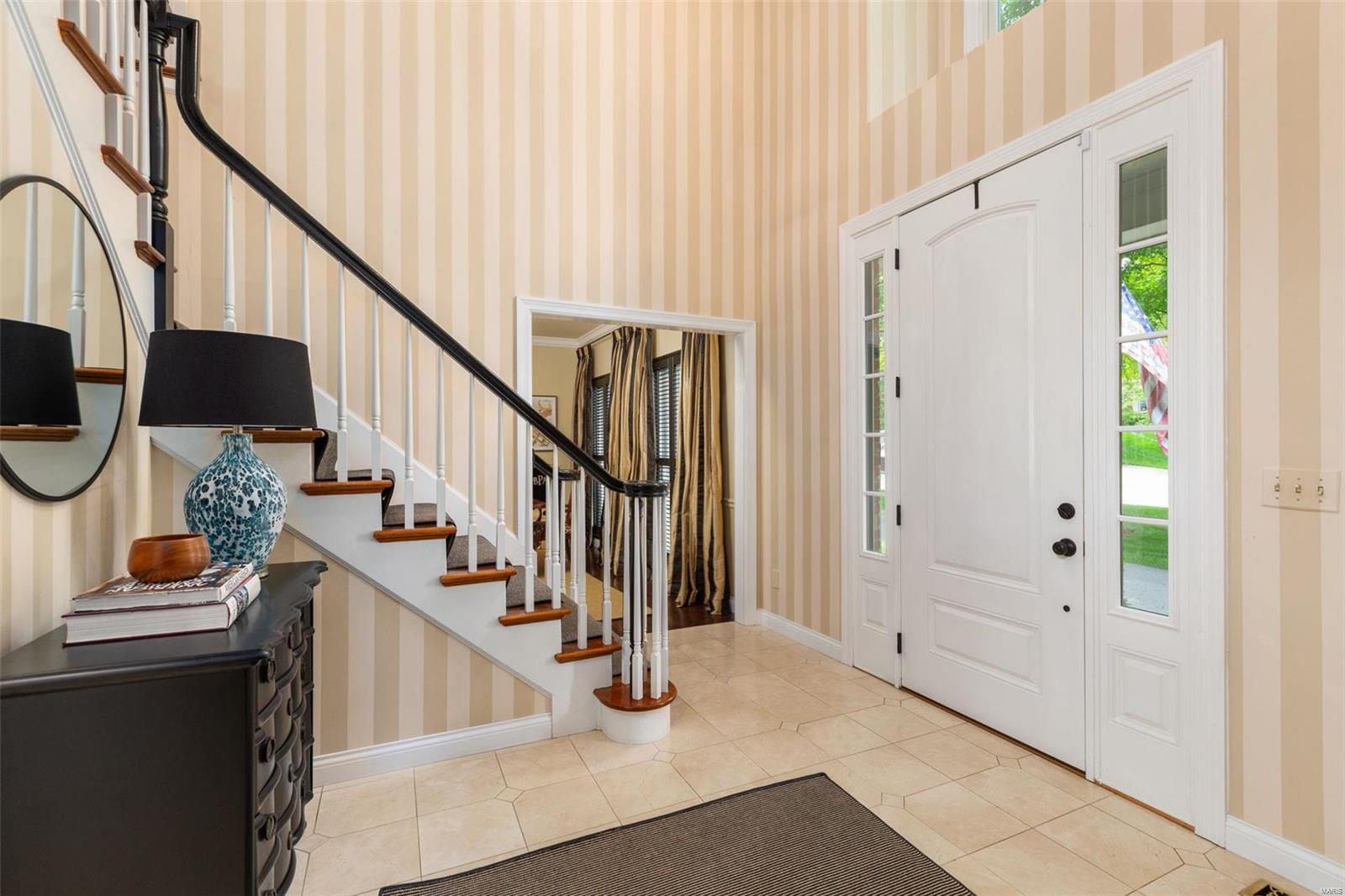 6 Vanessa Drive