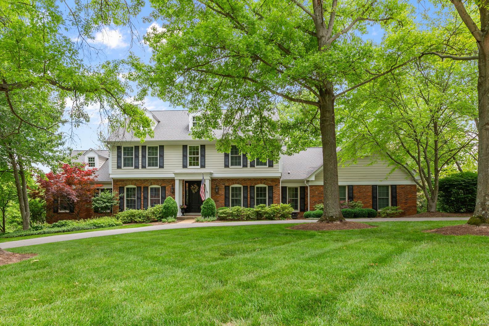 6 Vanessa Drive