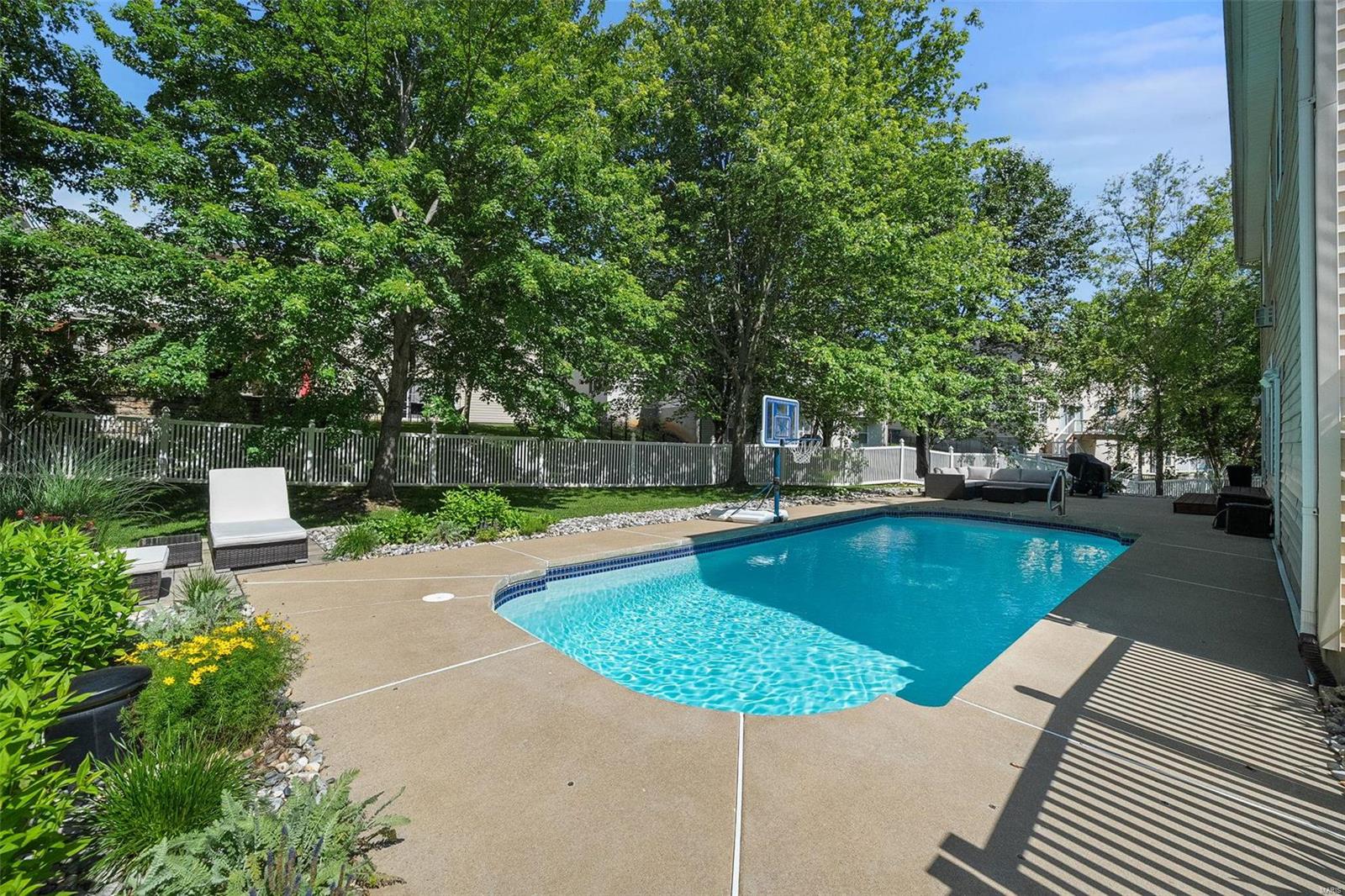 120 Cloverleaf Meadows Court