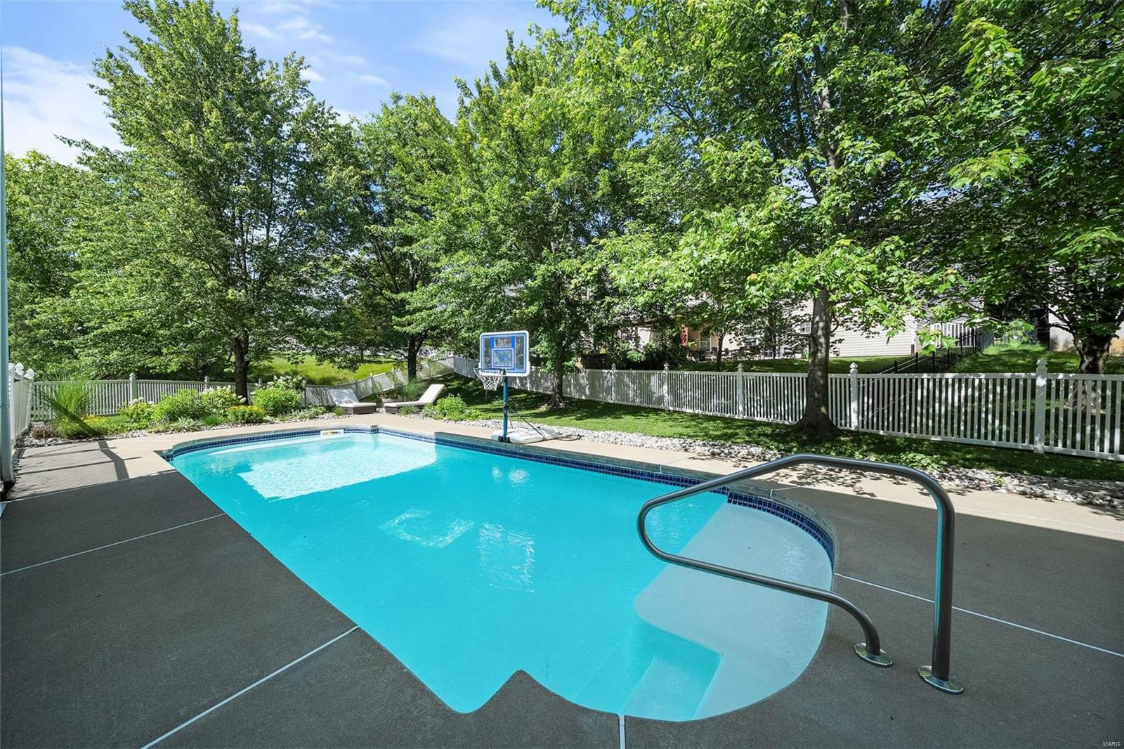 120 Cloverleaf Meadows Court