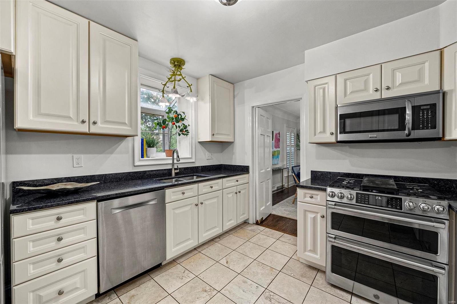 1650 Dearborn Drive