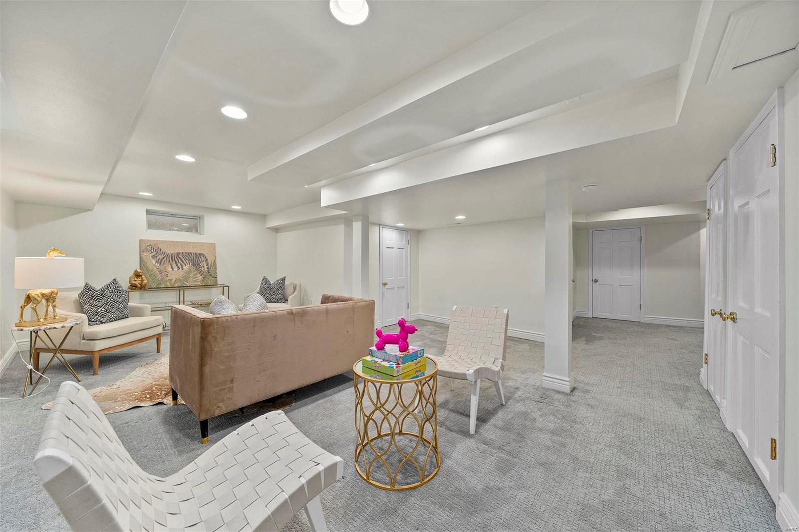 1650 Dearborn Drive
