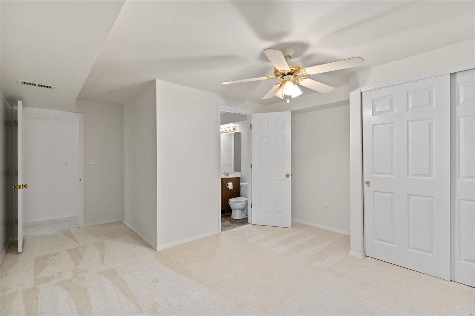 4219 Greensboro Drive