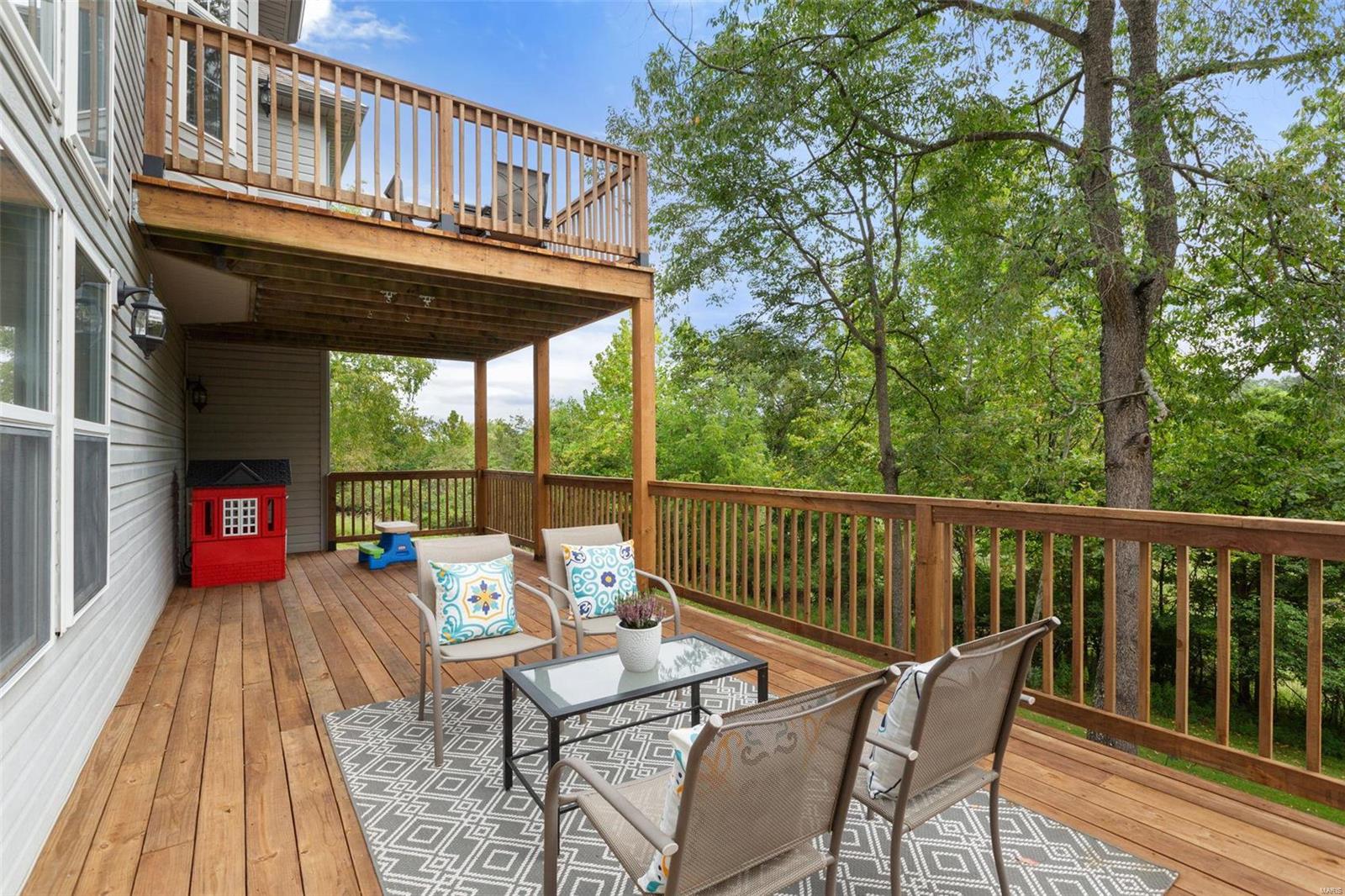 760 Heatherstone Drive