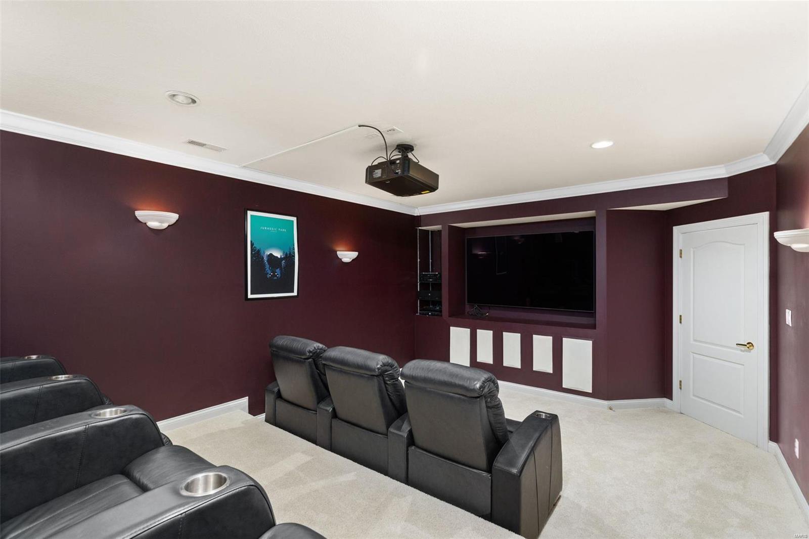 760 Heatherstone Drive