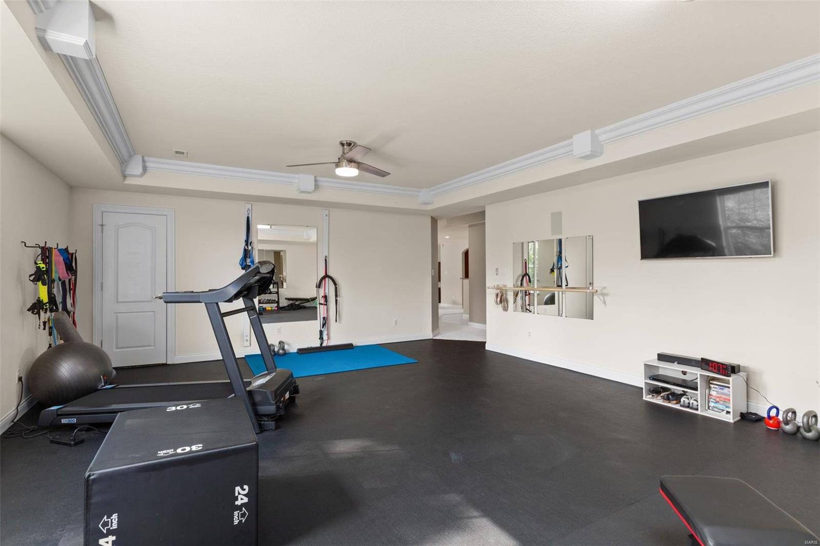 760 Heatherstone Drive