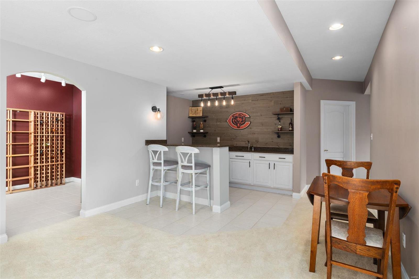 760 Heatherstone Drive