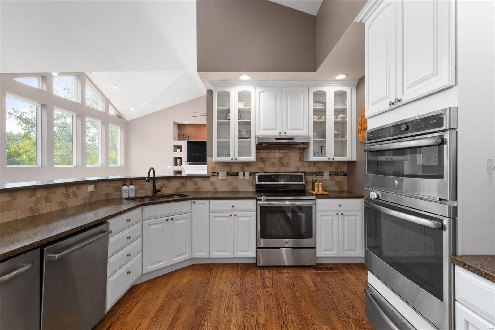 760 Heatherstone Drive