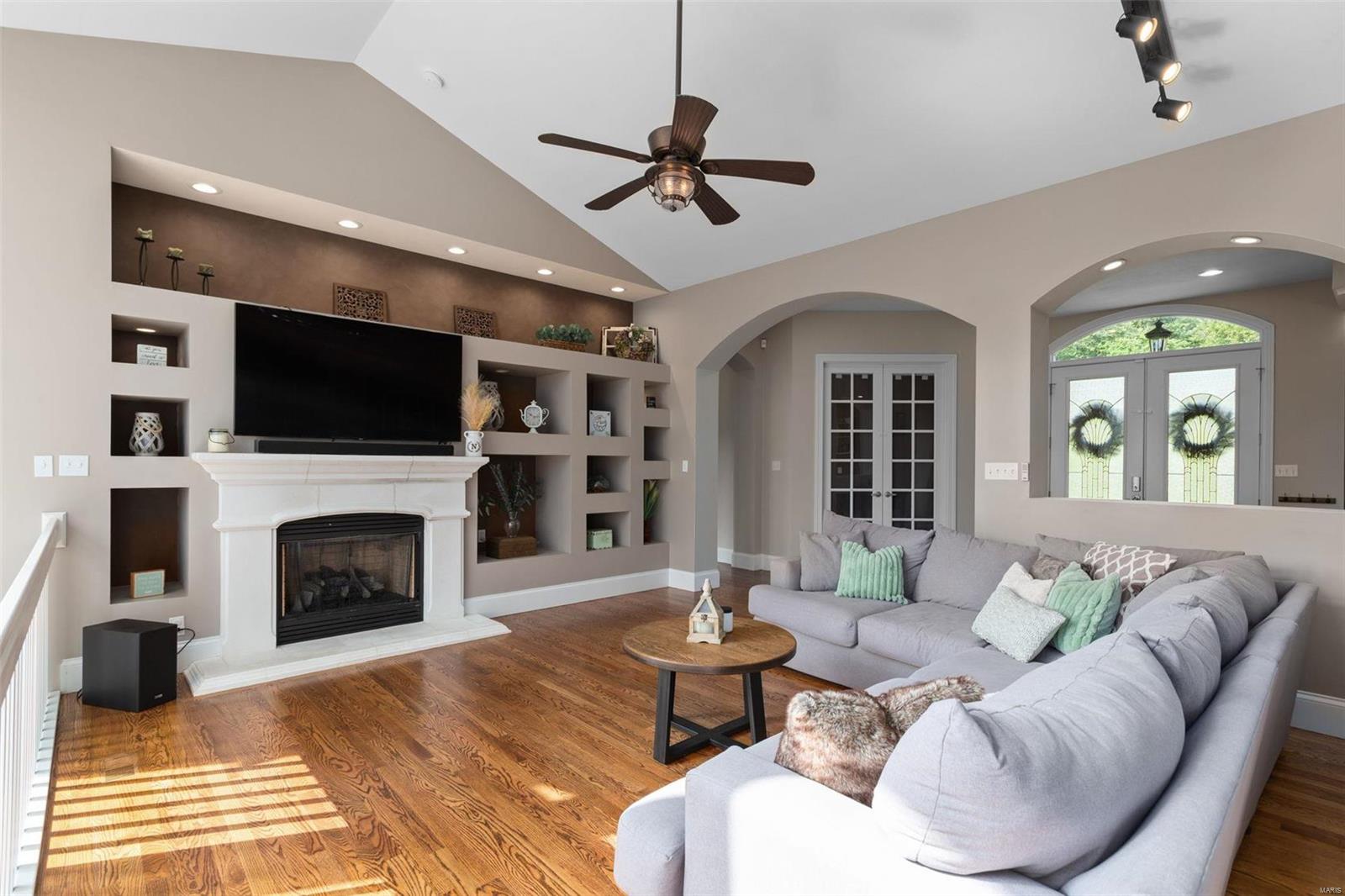 760 Heatherstone Drive