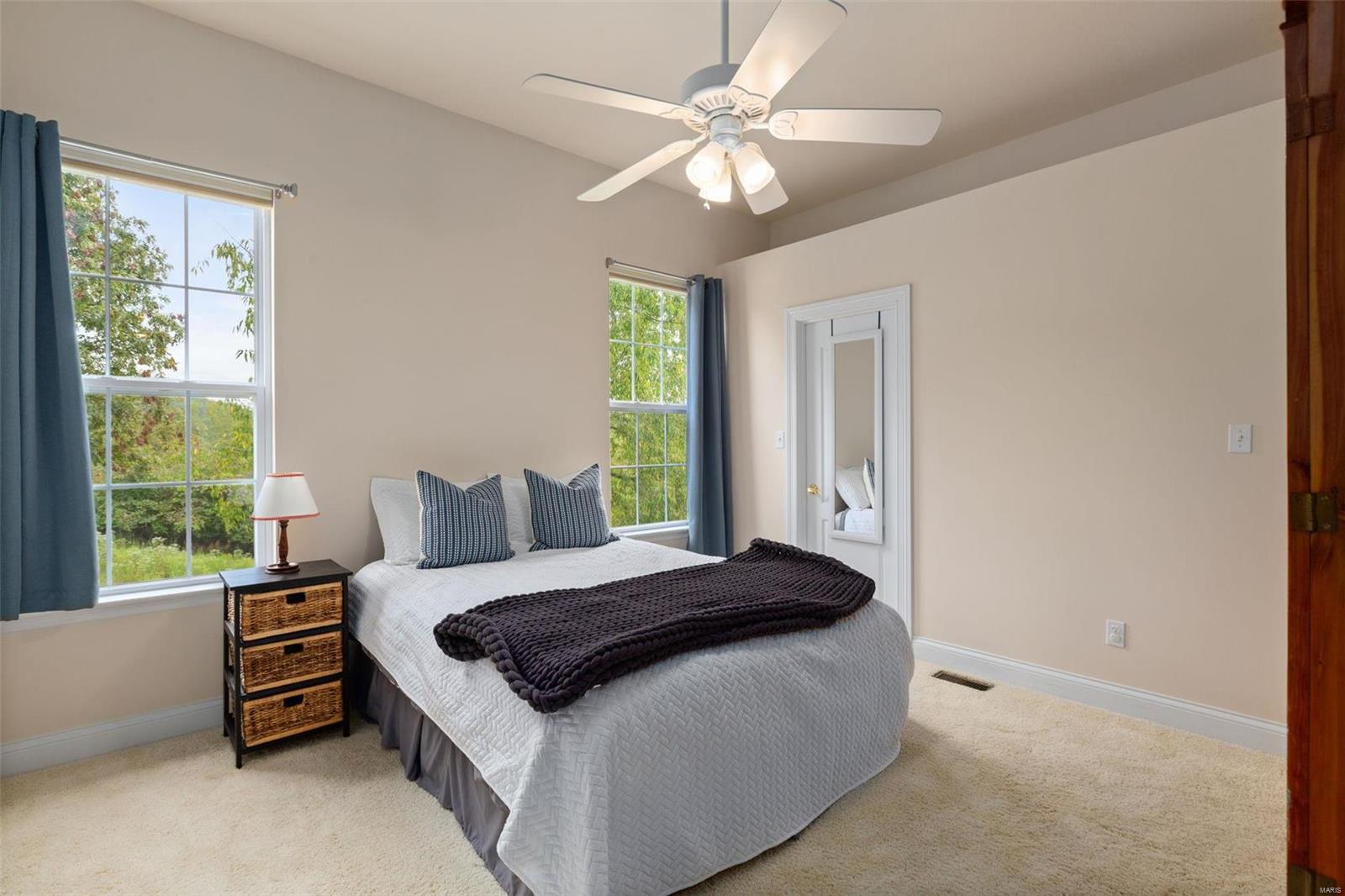 760 Heatherstone Drive