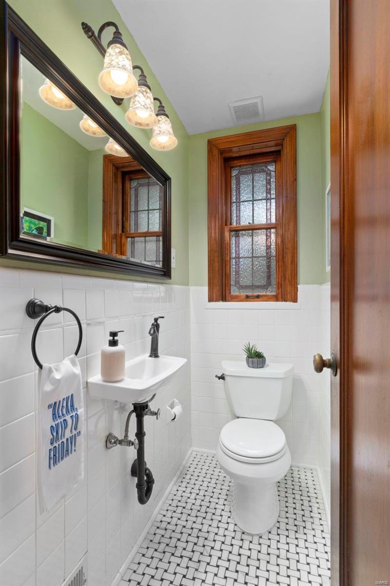 7231 Winchester Drive