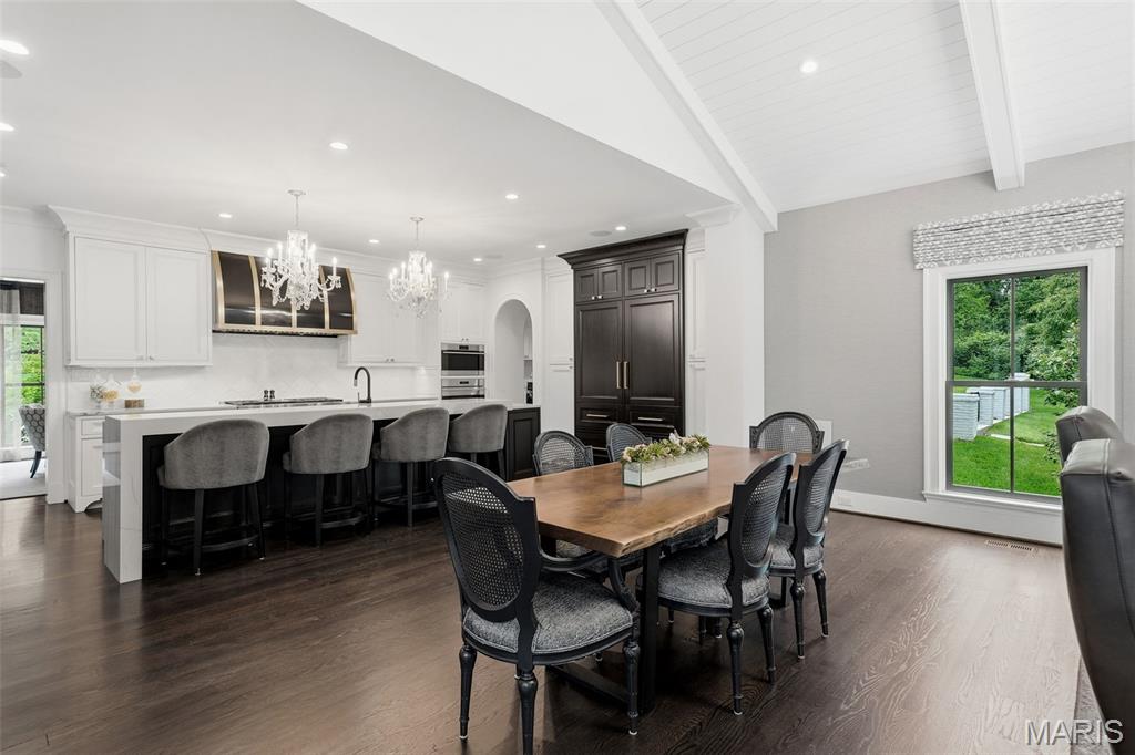 4 Warridge Drive